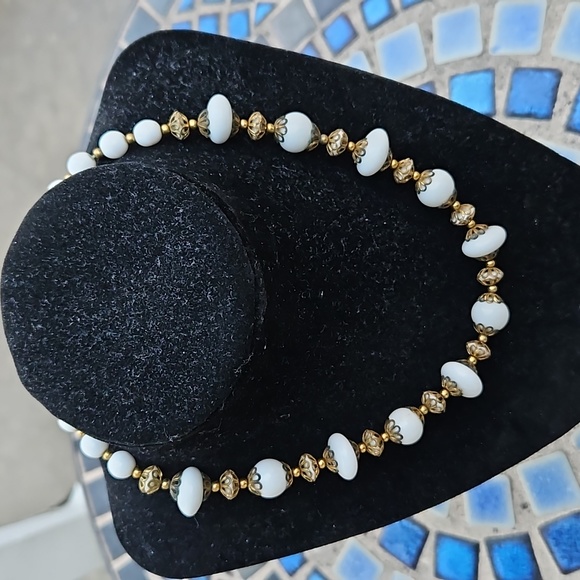 Vintage-Inspired Necklace Milk Glass Ornate Spacer Beads Gold Toned White W OS - Picture 3 of 5